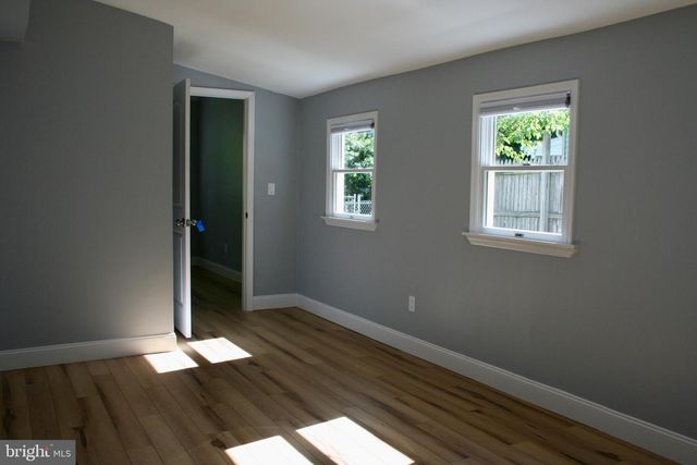 124 STRATFORD AVE, Trenton, NJ 08618