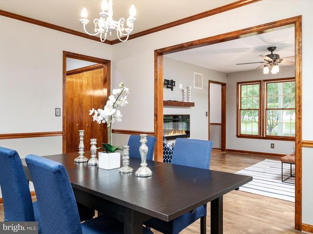 218 LAKESIDE DR, Millington, MD 21651