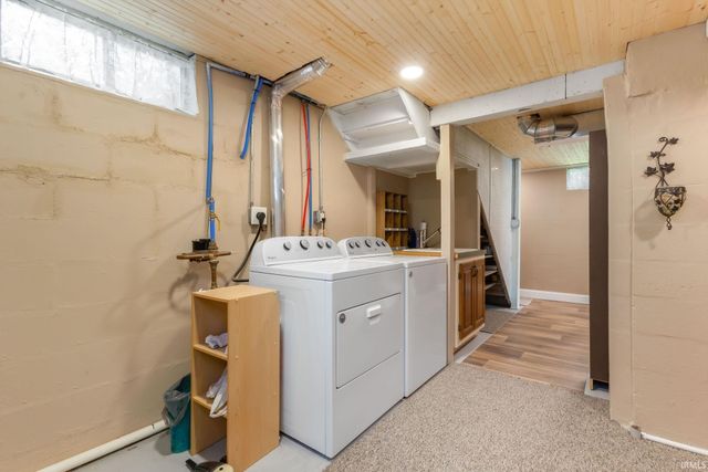 56040 River Heights, Elkhart, IN 46516