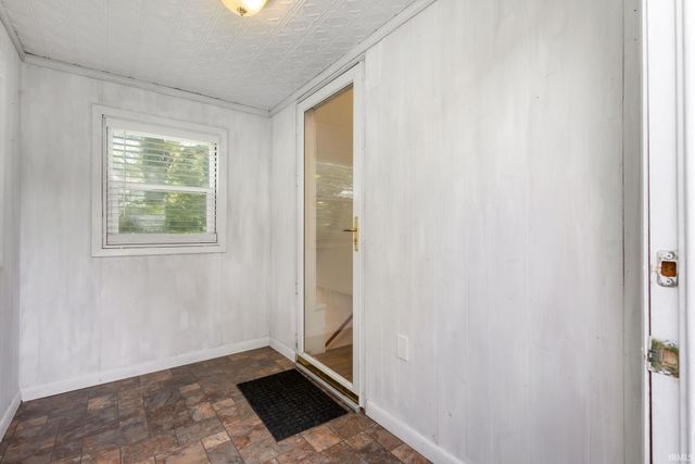 56040 River Heights, Elkhart, IN 46516