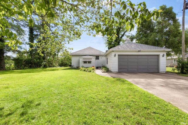56040 River Heights, Elkhart, IN 46516