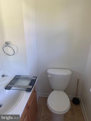 39 KARNS CT, Martinsburg, WV 25401