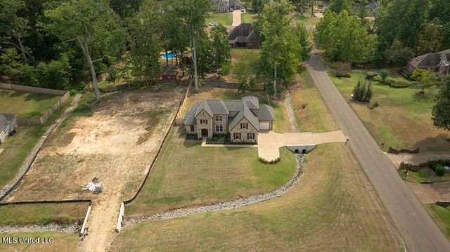2067 Belmarie Drive, Southaven, MS 38672