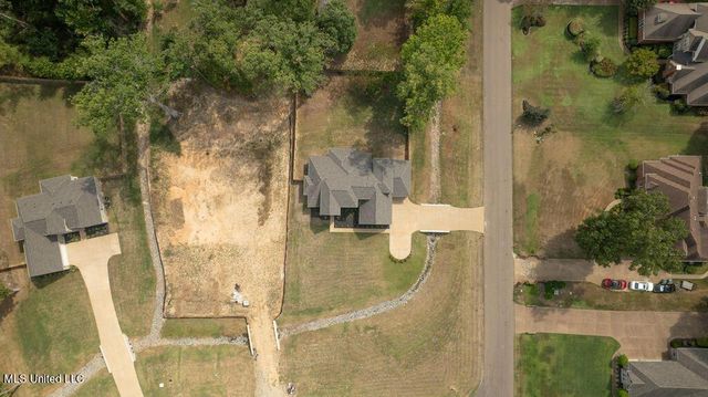 2067 Belmarie Drive, Southaven, MS 38672