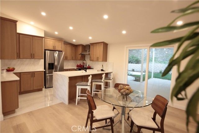17350 Firma Court, Granada Hills (los Angeles), CA 91344