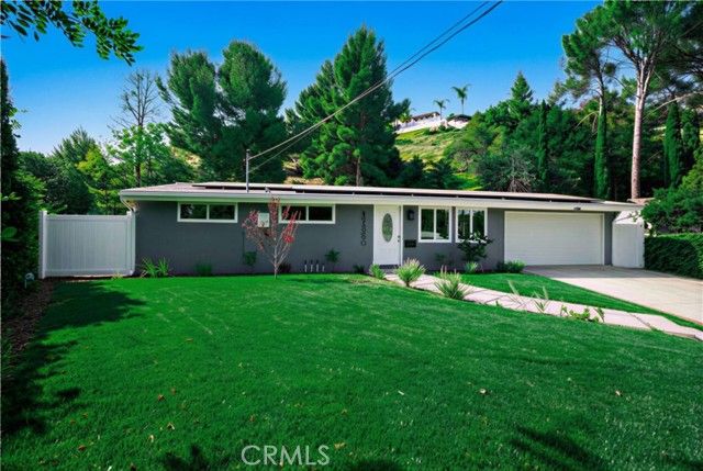 17350 Firma Court, Granada Hills (los Angeles), CA 91344