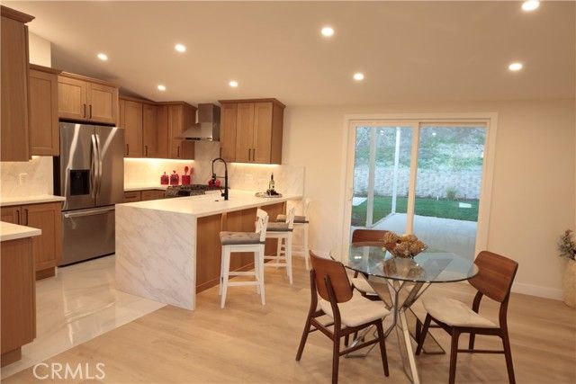 17350 Firma Court, Granada Hills (los Angeles), CA 91344