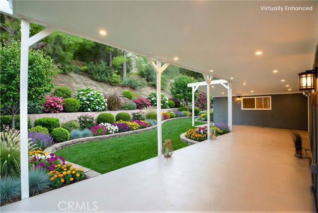 17350 Firma Court, Granada Hills (los Angeles), CA 91344