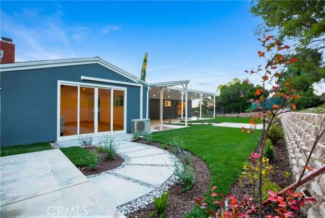 17350 Firma Court, Granada Hills (los Angeles), CA 91344