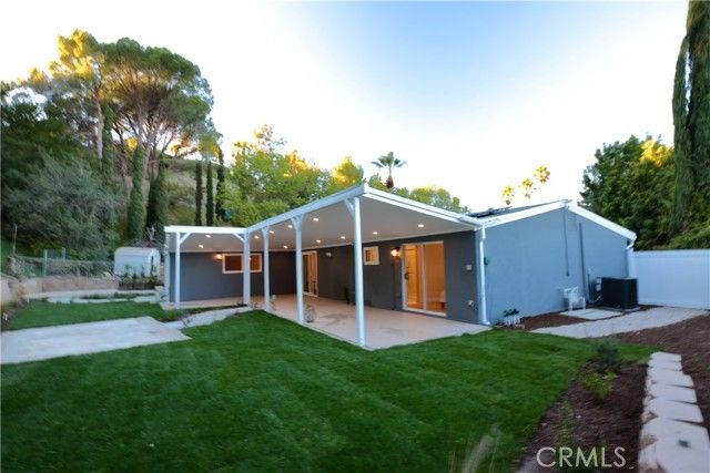 17350 Firma Court, Granada Hills (los Angeles), CA 91344