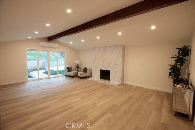 17350 Firma Court, Granada Hills (los Angeles), CA 91344