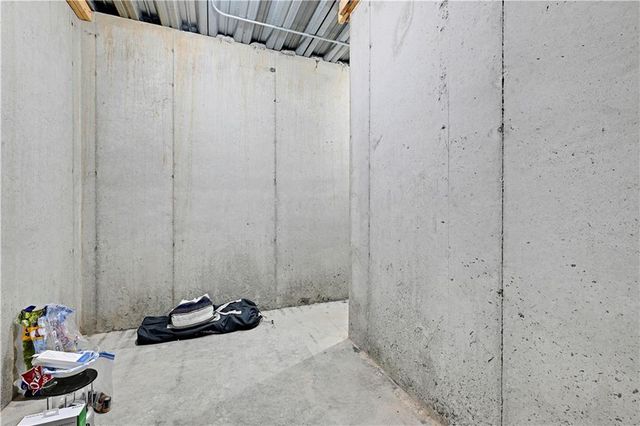 1111 Hillswick Lane, Raymore, MO 64083