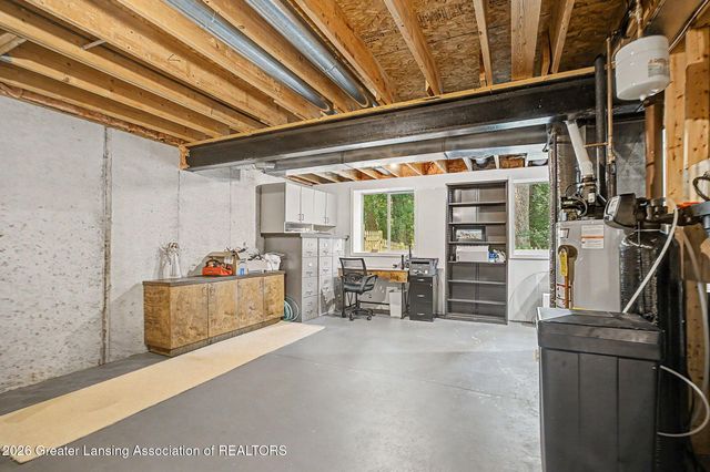 16600 La Fleur Drive, East Lansing, MI 48823