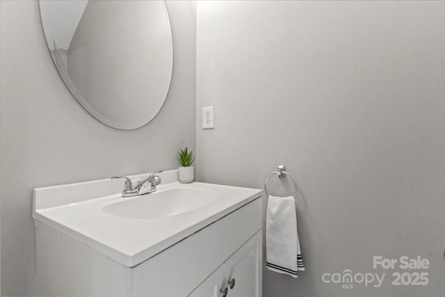 15070 Deshler Court, Charlotte, NC 28273