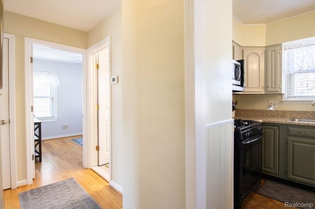 2175 Garfield Street, Ferndale, MI 48220