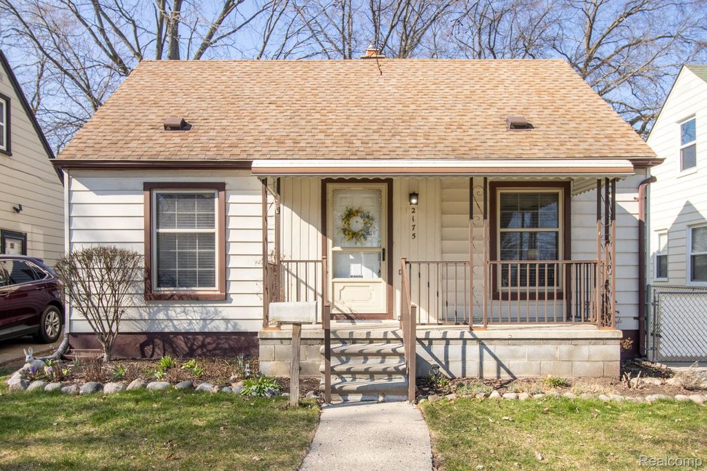 2175 Garfield Street, Ferndale, MI 48220