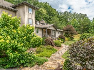 101 Glen Trillium Drive, Fletcher, NC 28732