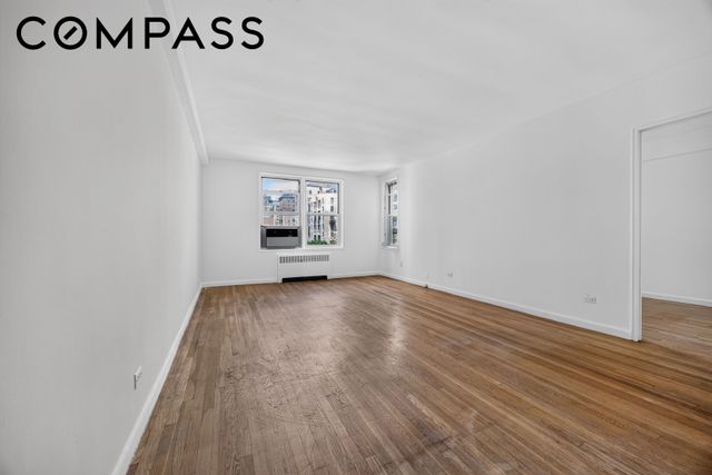 60 E 9th St Apt 538, New York City, NY 10003