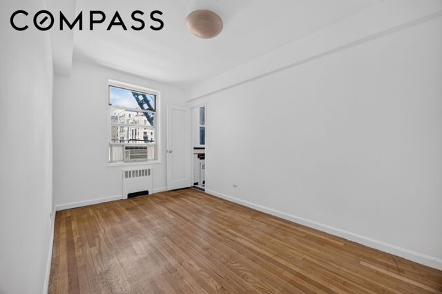 60 E 9th St Apt 538, New York City, NY 10003
