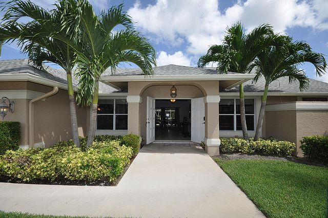 1919 LINDSEY Court, Wellington, FL 33414