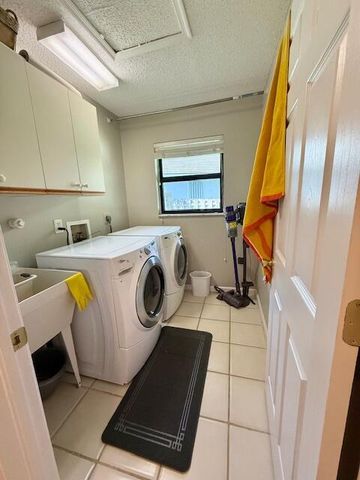 1919 LINDSEY Court, Wellington, FL 33414