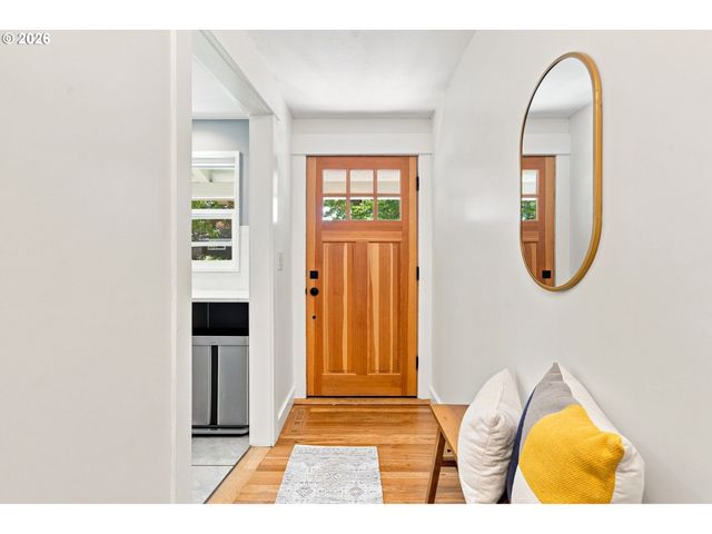 12365 Sw TREMONT St, Portland, OR 97225