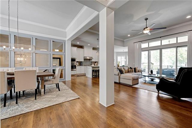 3122 W 150th Terrace, Overland Park, KS 66224