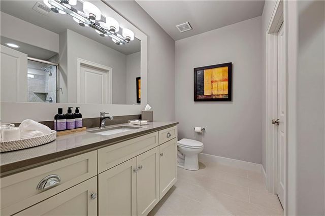 3122 W 150th Terrace, Overland Park, KS 66224