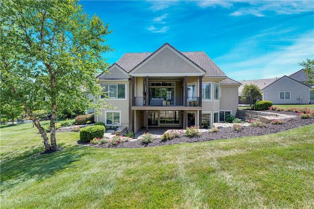 3122 W 150th Terrace, Overland Park, KS 66224