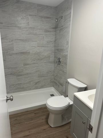 707 Dent Street, Tallahassee, FL 32304