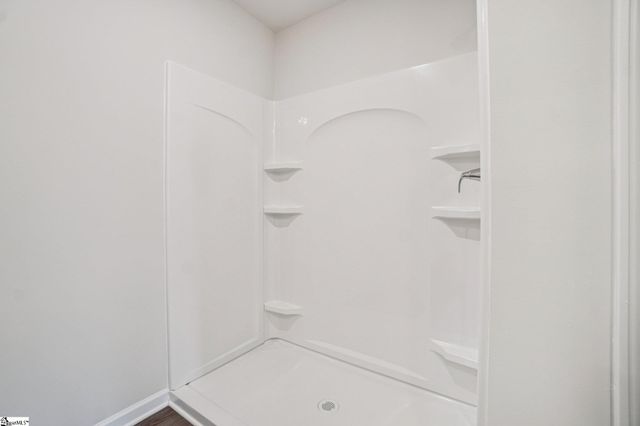 527 Tomlin Trail, Spartanburg, SC 29301