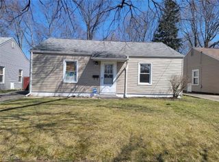 2541 Edgebrook Avenue, Akron, OH 44312