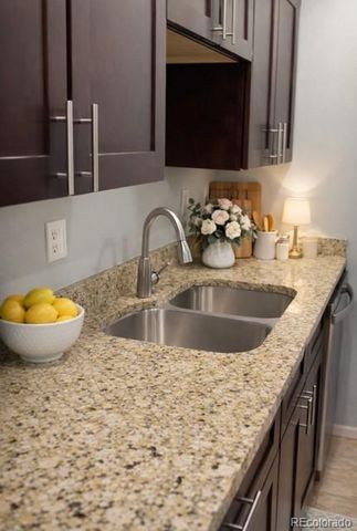 4110 Hale Pkwy unit 4G, Denver, CO 80220