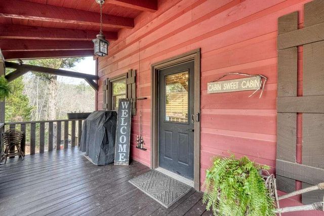 2567 Todd Shook Road, Young Harris, GA 30582