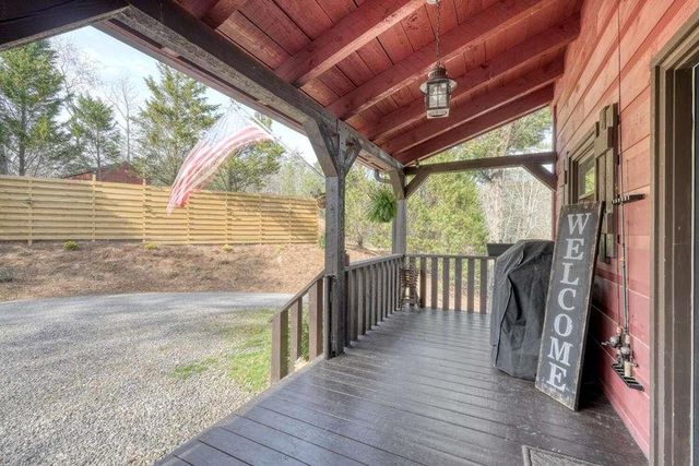 2567 Todd Shook Road, Young Harris, GA 30582