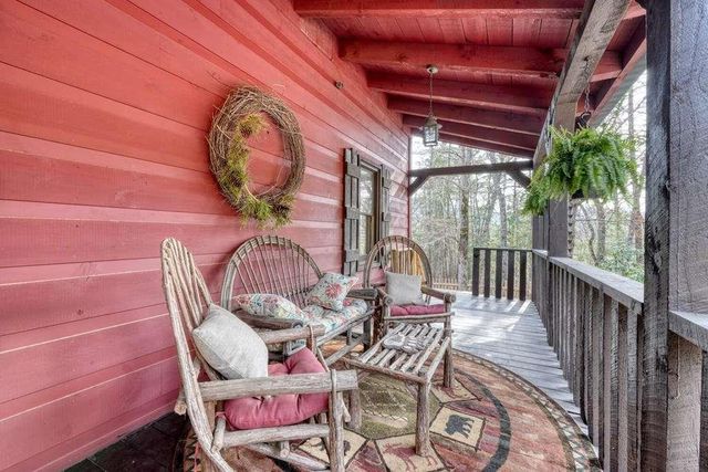 2567 Todd Shook Road, Young Harris, GA 30582