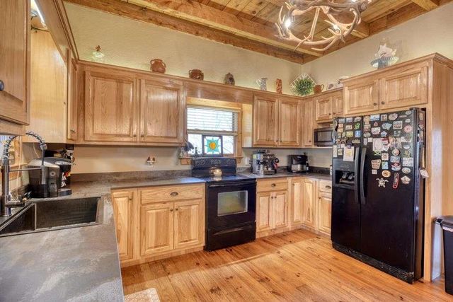 2567 Todd Shook Road, Young Harris, GA 30582
