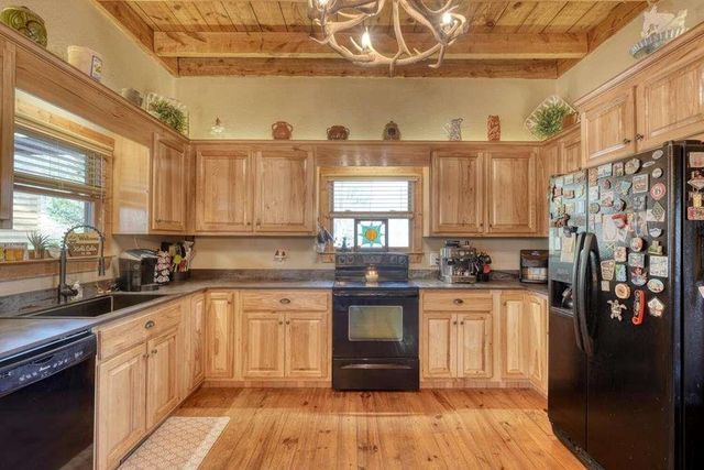 2567 Todd Shook Road, Young Harris, GA 30582