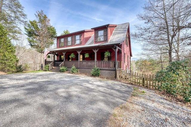 2567 Todd Shook Road, Young Harris, GA 30582