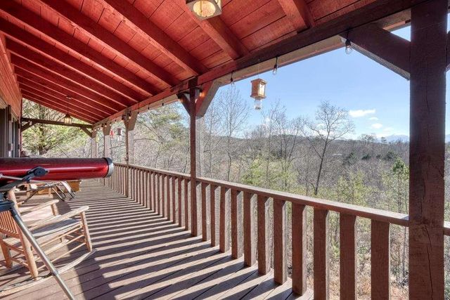 2567 Todd Shook Road, Young Harris, GA 30582