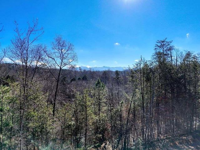 2567 Todd Shook Road, Young Harris, GA 30582