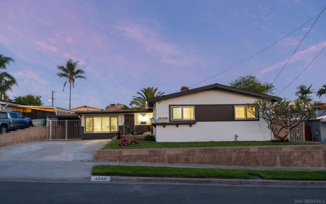 4549 Lyric Lane, San Diego, CA 92117