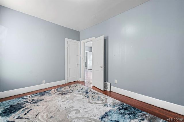 2657 Botsford Street, Hamtramck, MI 48212