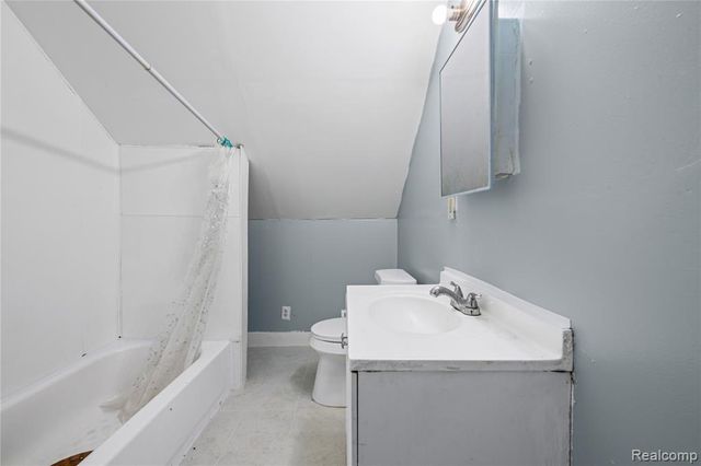 2657 Botsford Street, Hamtramck, MI 48212