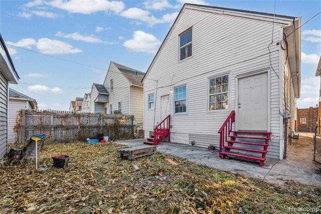 2657 Botsford Street, Hamtramck, MI 48212