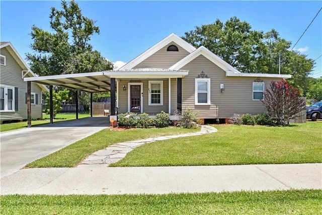 806 State Street, Jennings, LA 70546