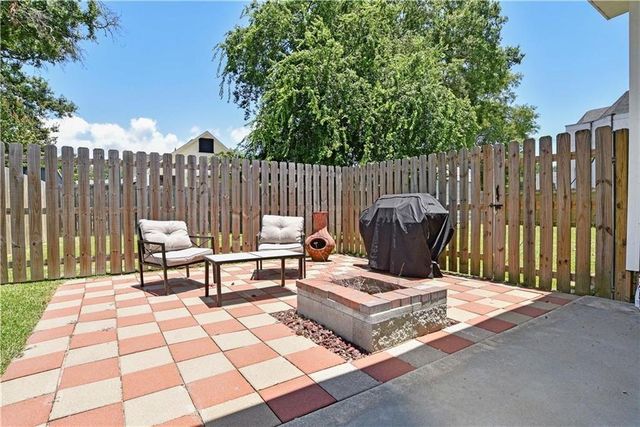 806 State Street, Jennings, LA 70546