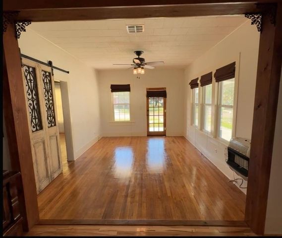 806 State Street, Jennings, LA 70546