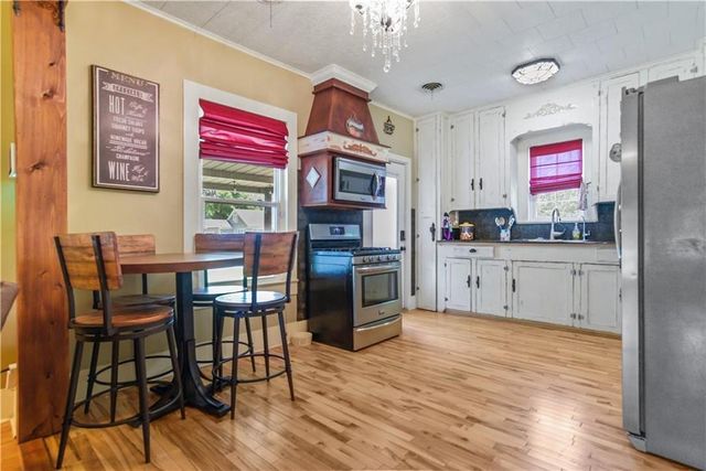 806 State Street, Jennings, LA 70546