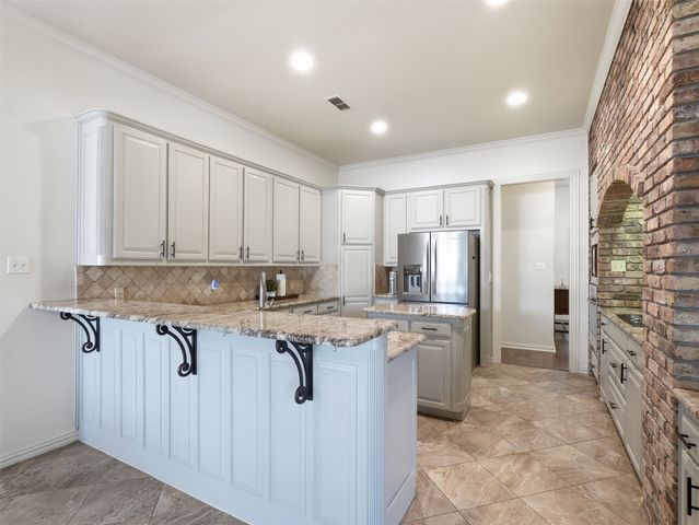 156 S Fork Drive, Hudson Oaks, TX 76087